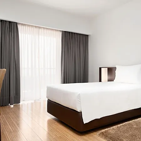 Hotel Dos Zimbros 4*